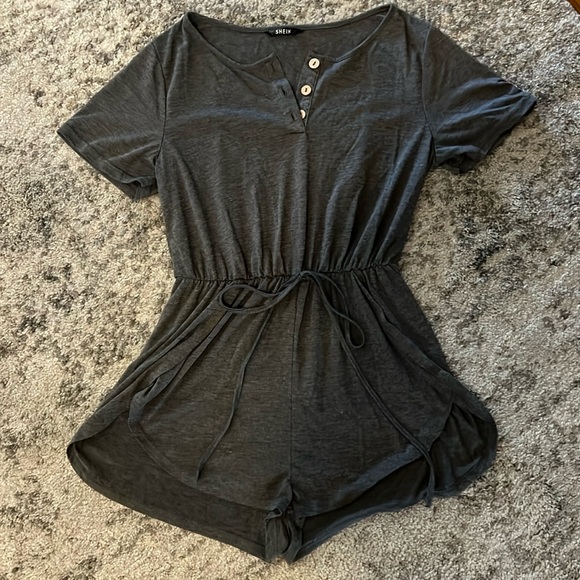 Shein Gray Romper - Picture 1 of 6